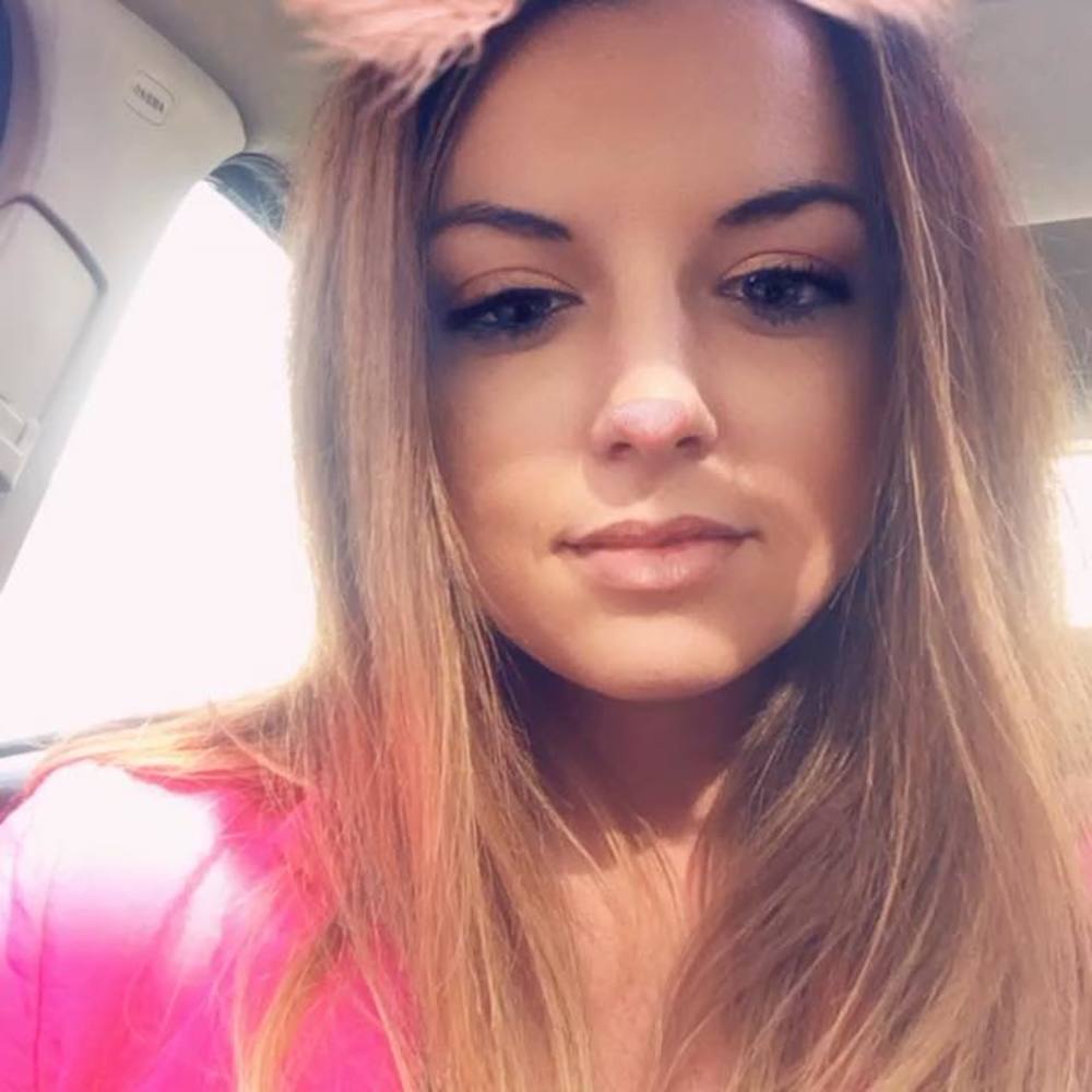 Meet your Posher, Amber